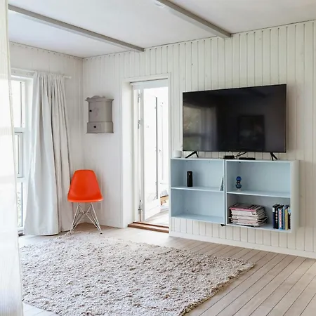 Light And Wild Woods For The Entire Family Feriehus