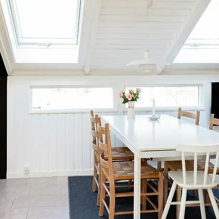 Feriehus Light And Wild Woods For The Entire Family *